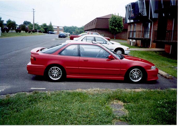 this old ass pic of my car, b4 i owned it! only one i can fi.jpg