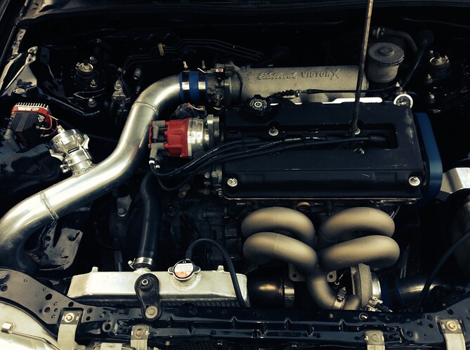 Clean Engine Bay Pic.jpg