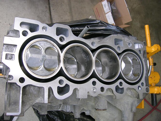 CTR Pistons.jpg