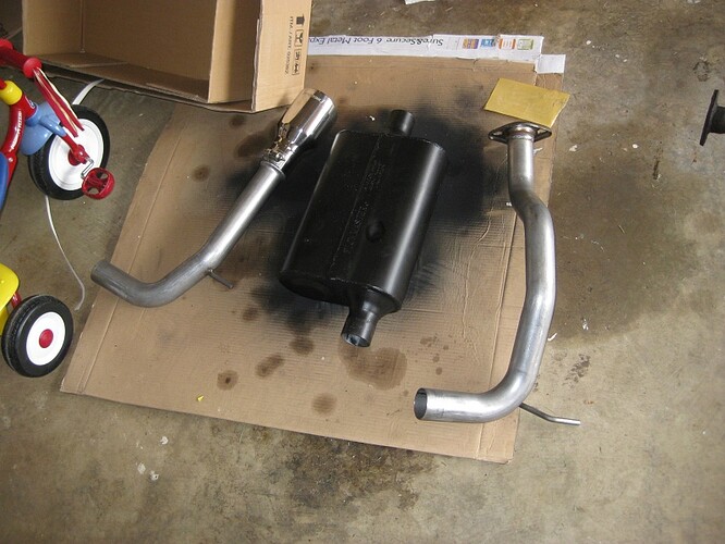 exhaustinstall_07.jpg