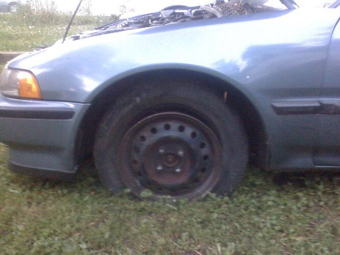 Front Left Wheel.jpg