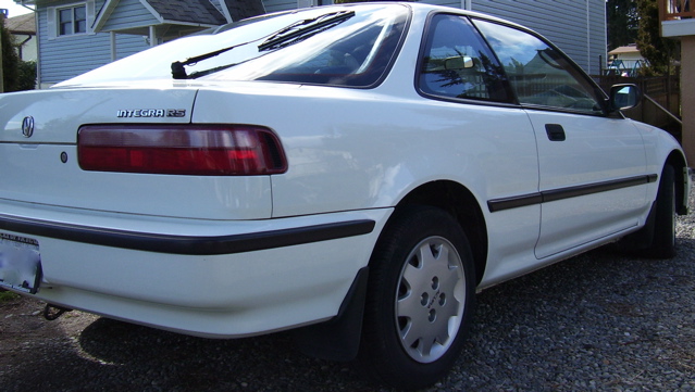 white rs rear.jpg