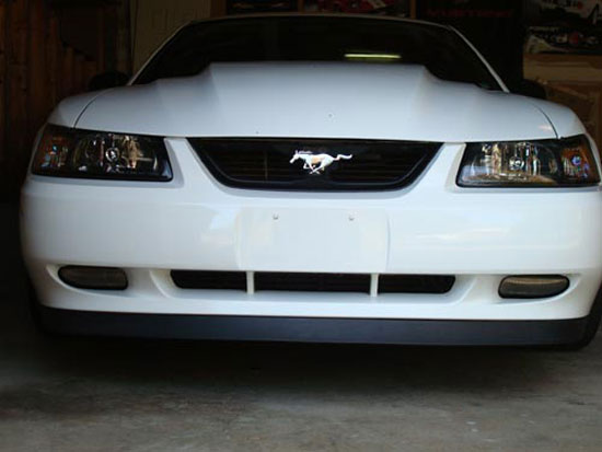 mustang-fog-lights-9904-10.jpg